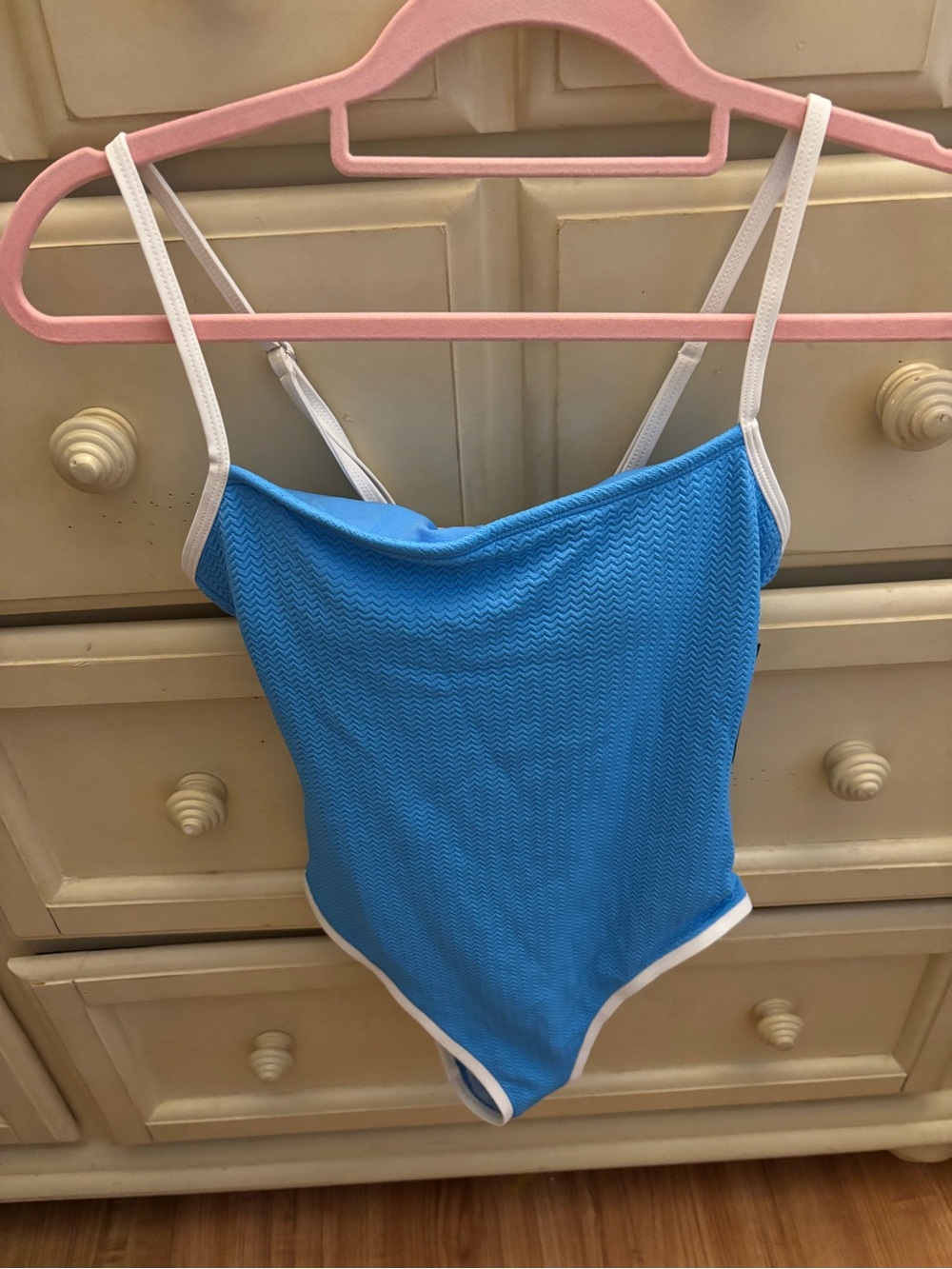 BNWT wild fable is the brand Blue Textured One-Piece Swimsuit XS White Trim,